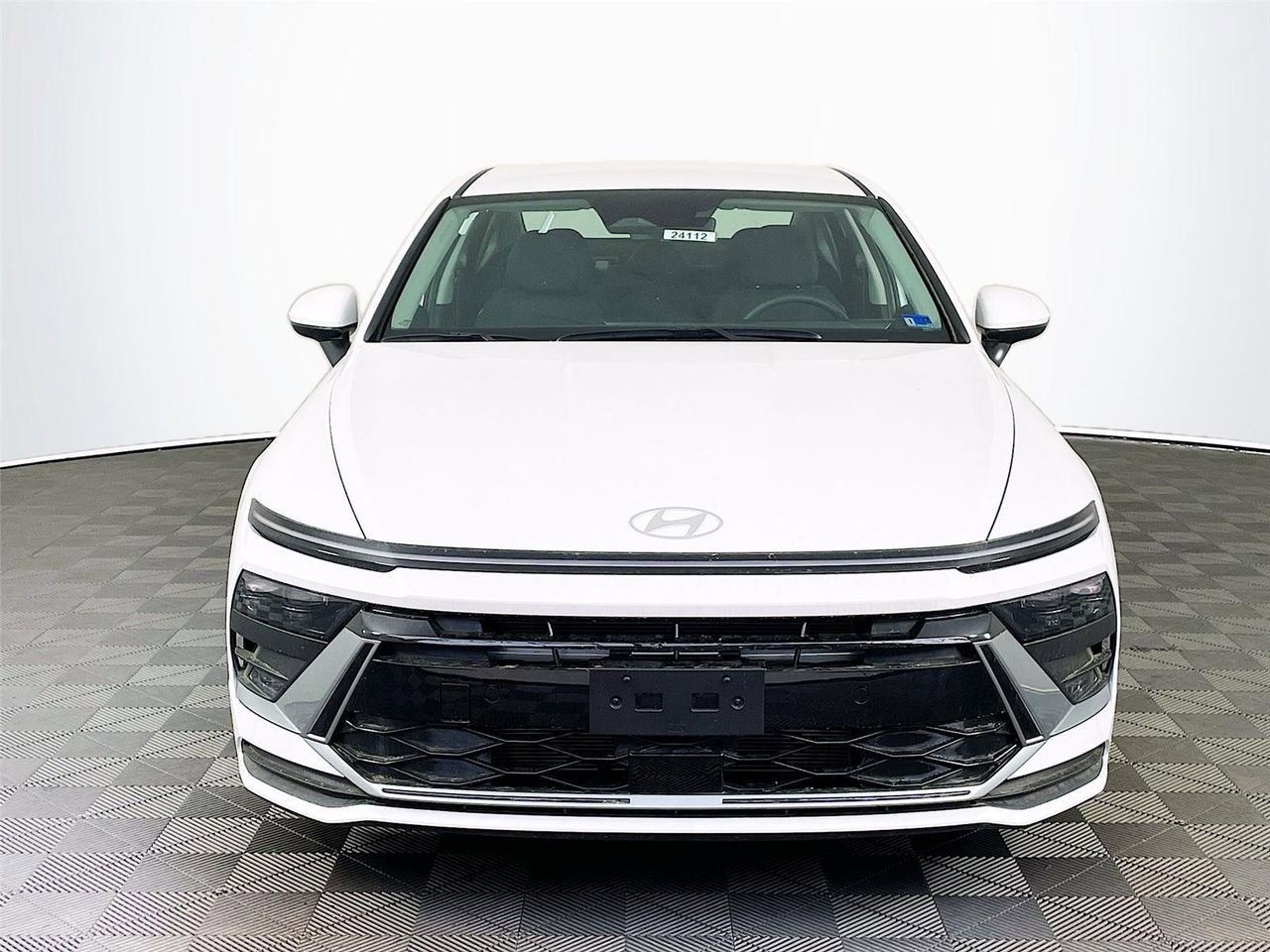 New 2026 Hyundai Sonata SE FWD image 2