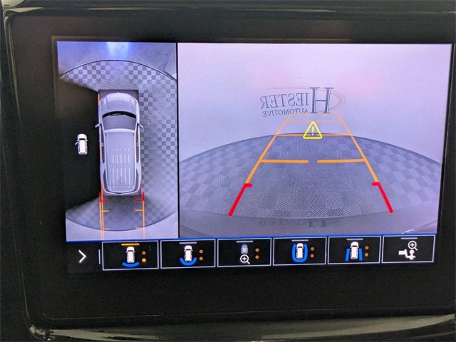 Used 2020 Chevrolet Traverse Premier image 23