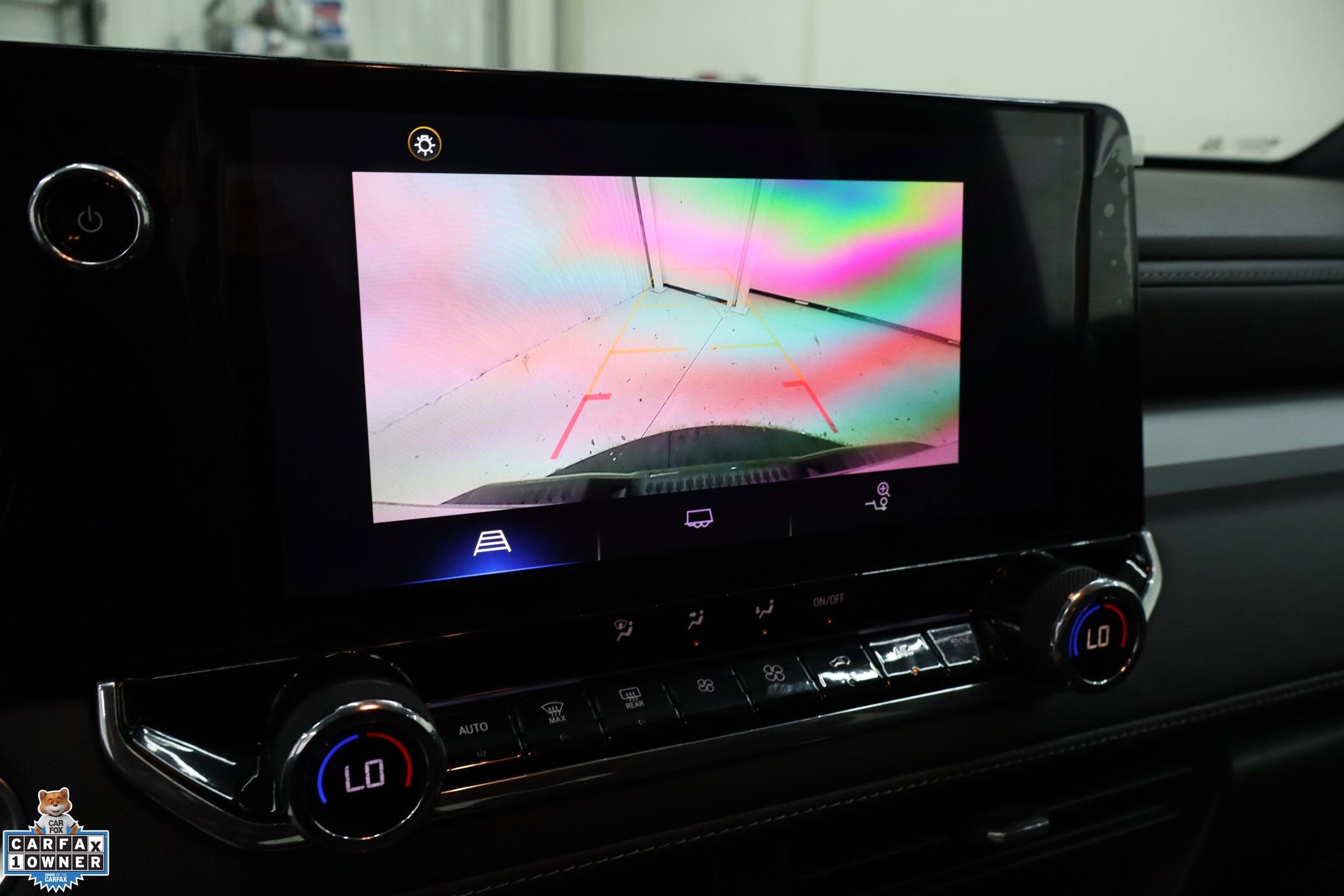 Used 2024 Chevrolet Colorado LT w/ LT Convenience Package image 23