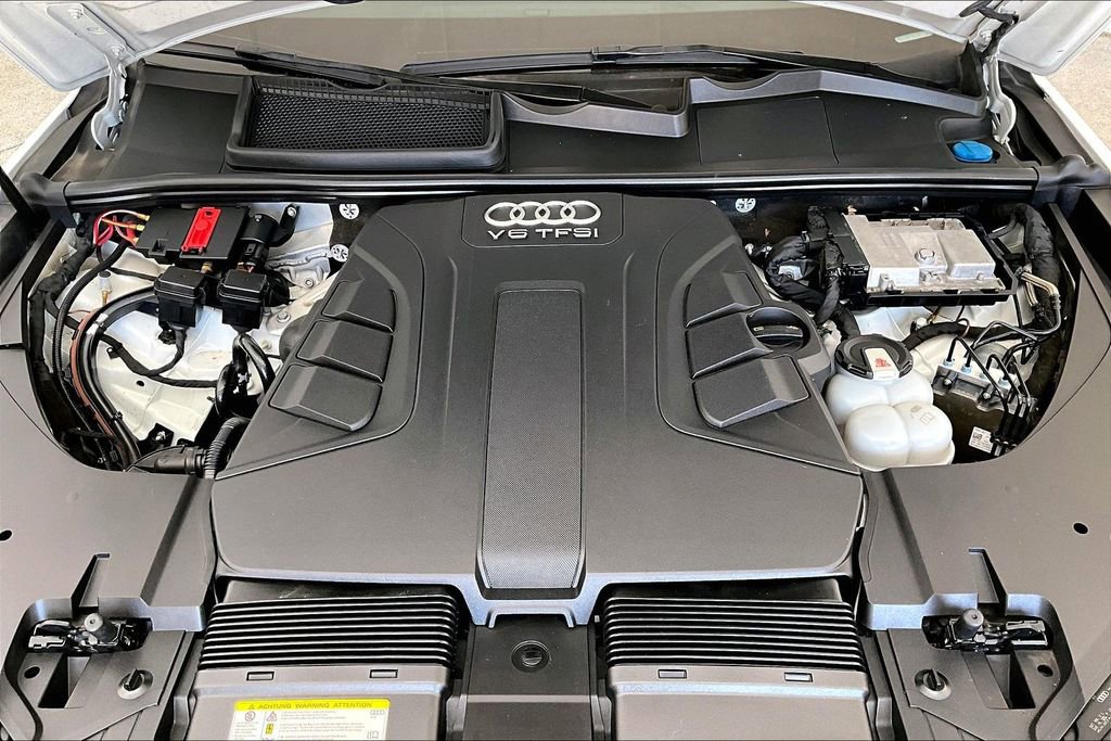 Used 2018 Audi Q7 3.0T Prestige w/ Prestige Package image 12