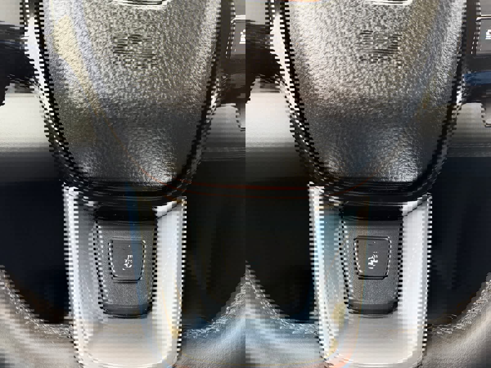 Used 2023 Honda Pilot Elite image 24