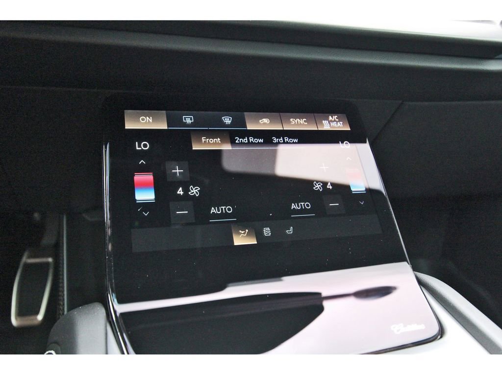 New 2026 Cadillac Vistiq Premium Luxury AWD/4WD image 20