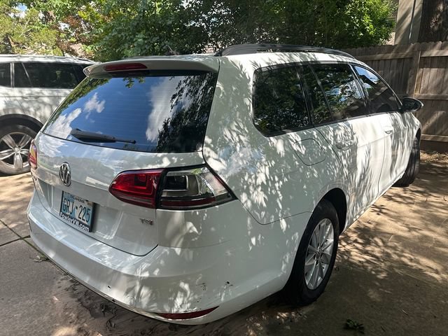 Used 2015 Volkswagen Golf SportWagen FWD image 6