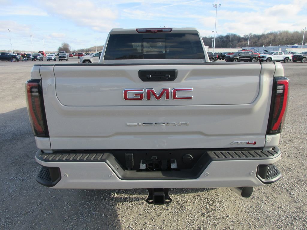 New 2026 GMC Sierra 3500 AT4 w/ AT4 Premium Plus Package image 6