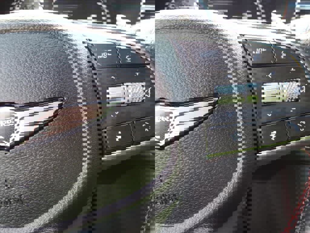 Used 2024 Genesis G70 2.5T w/ Sport Prestige Package image 24