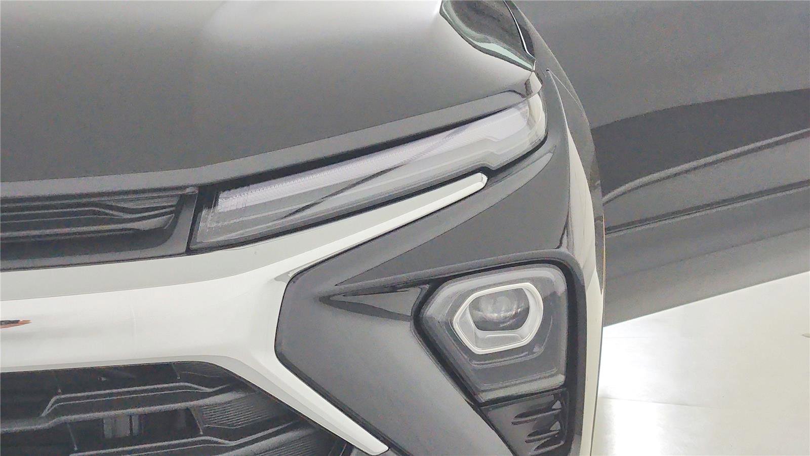 Used 2024 Chevrolet TrailBlazer LT image 3