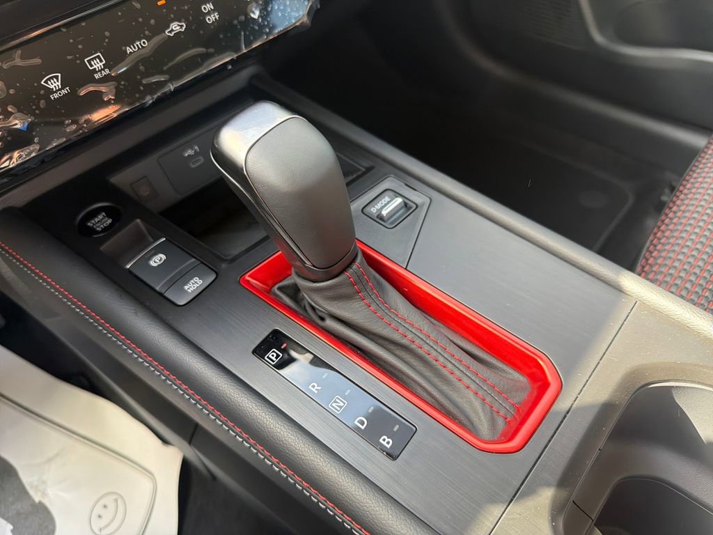 New 2026 Nissan Kicks SR w/ SR Premium Package image 37