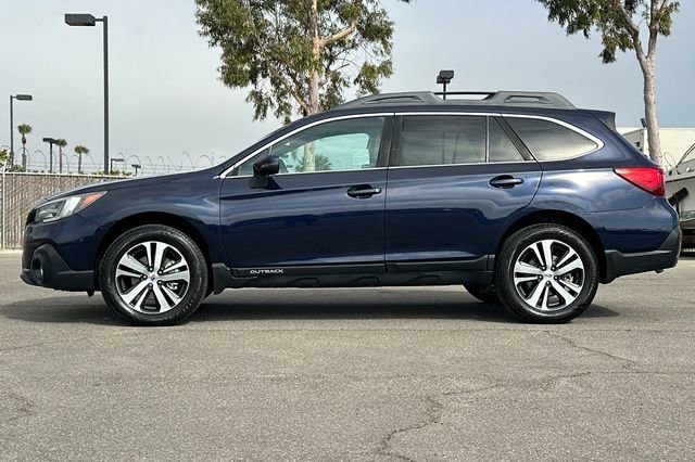 Used 2018 Subaru Outback 3.6R Limited AWD/4WD image 7
