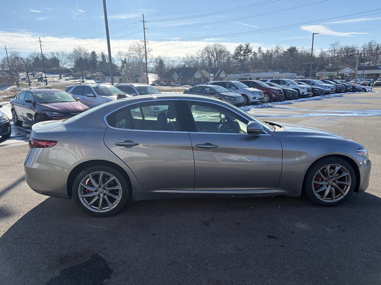 Used 2018 Alfa Romeo Giulia AWD image 6