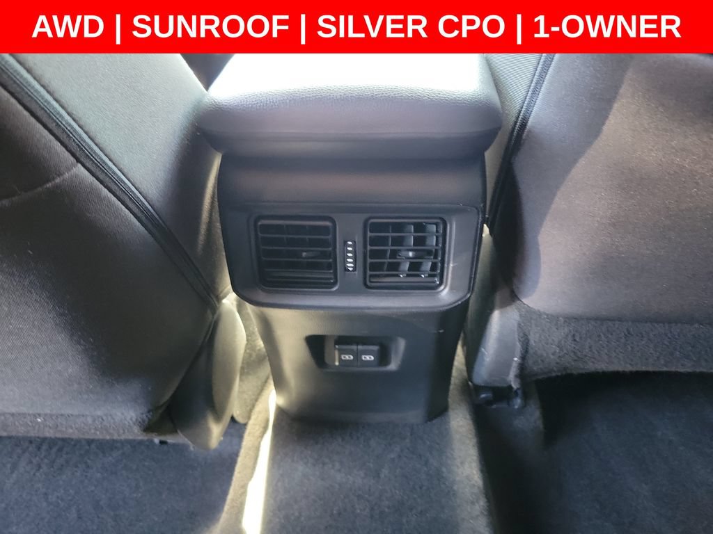 Used 2023 Toyota RAV4 SE AWD/4WD image 14