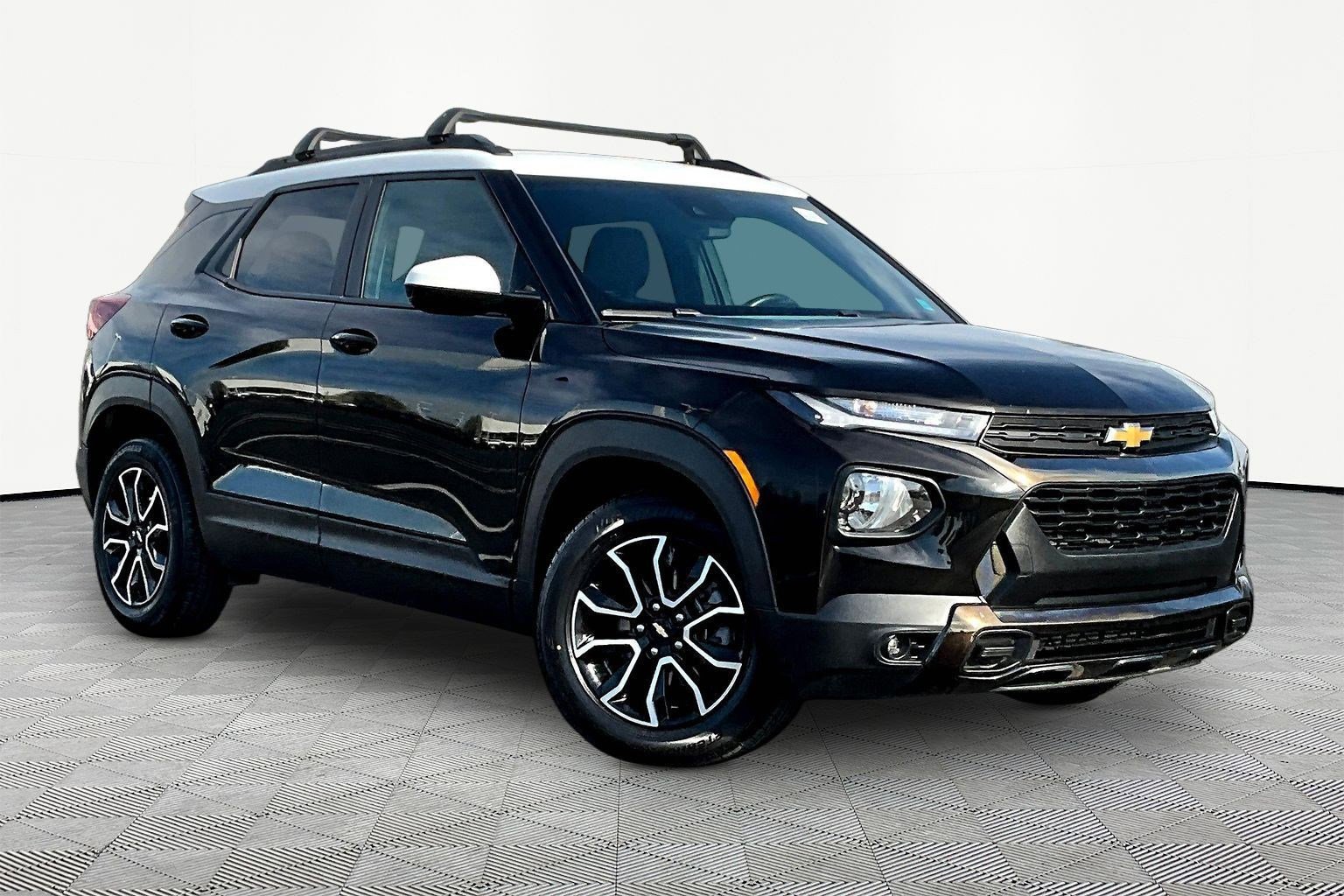 Used 2021 Chevrolet TrailBlazer ACTIV image 3