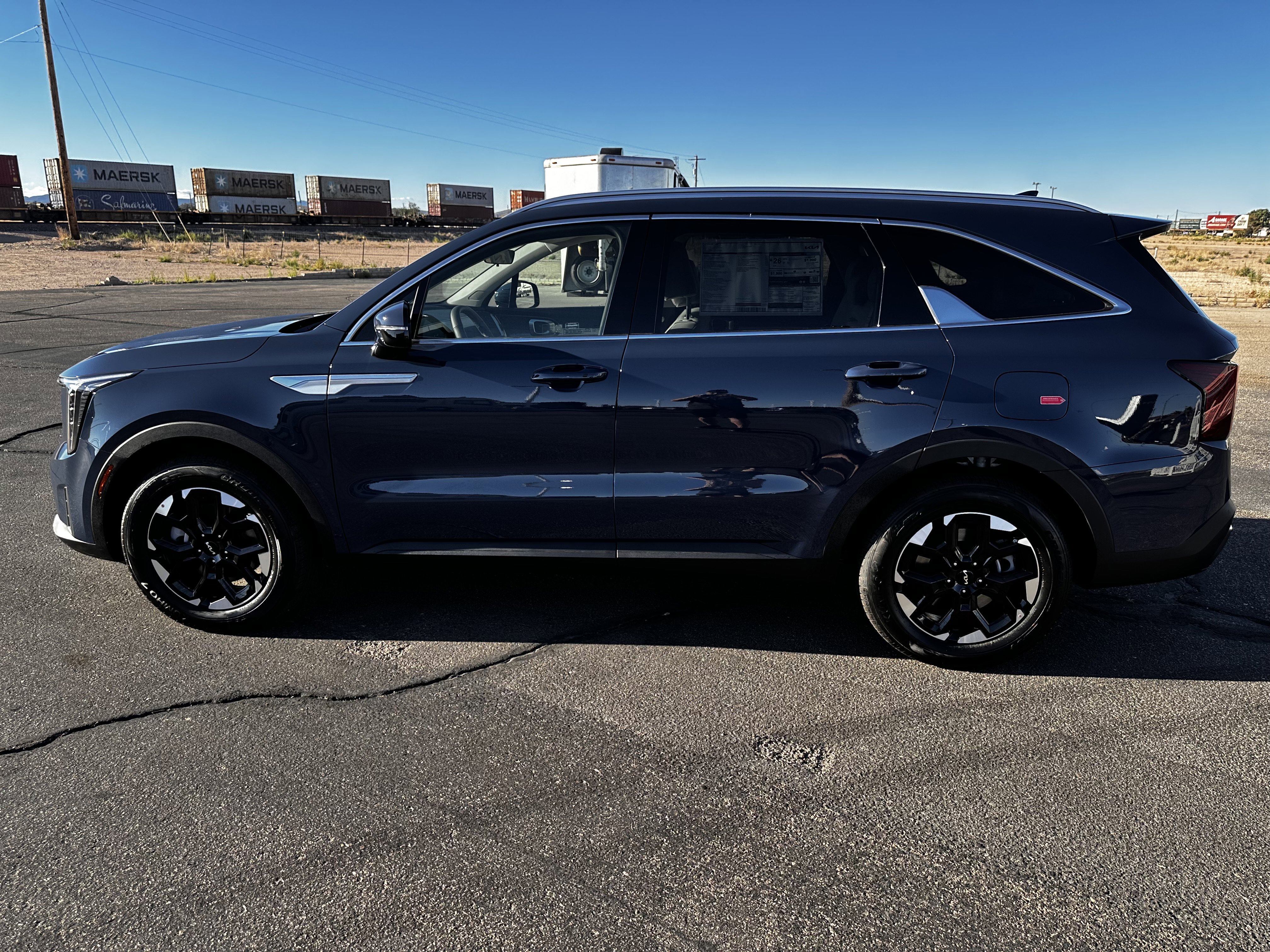 New 2026 Kia Sorento S image 7