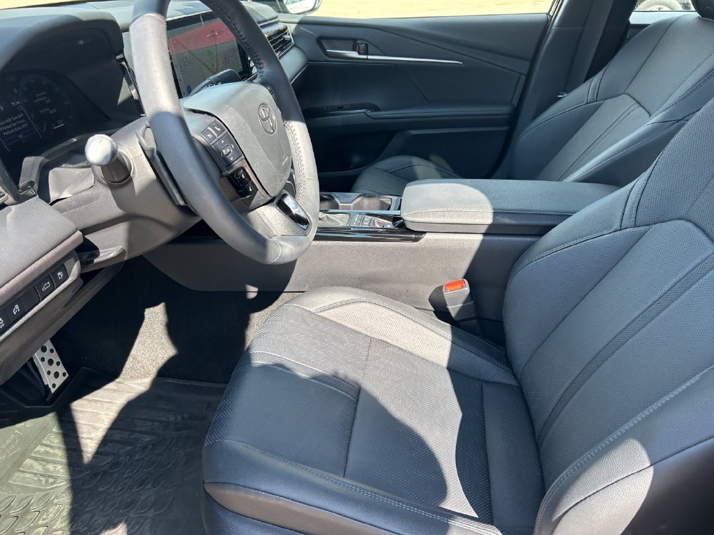 Used 2026 Toyota Camry XSE AWD/4WD image 11