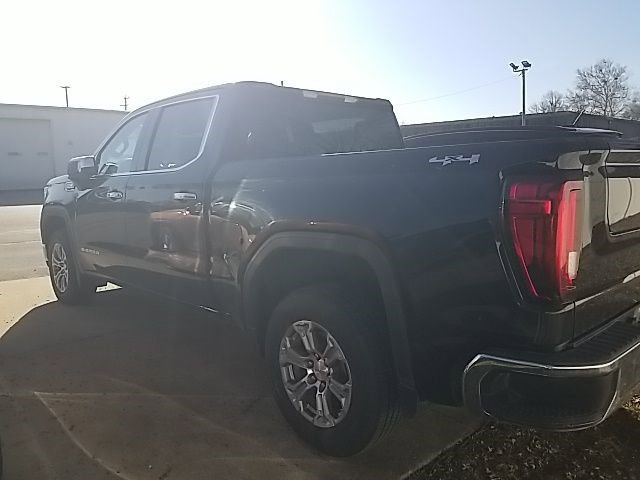 Certified 2025 GMC Sierra 1500 SLT image 17