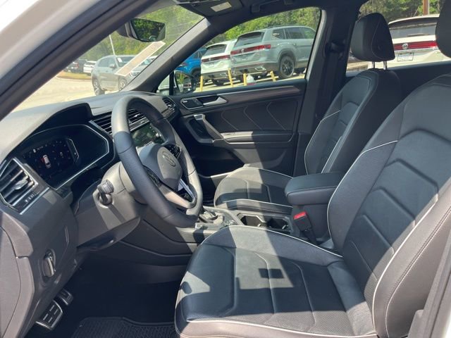 Used 2022 Volkswagen Tiguan SEL R-Line image 7