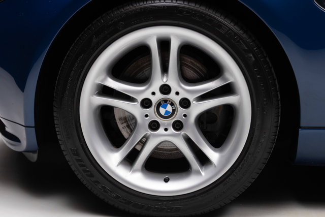 Used 2001 BMW Z8 RWD image 5