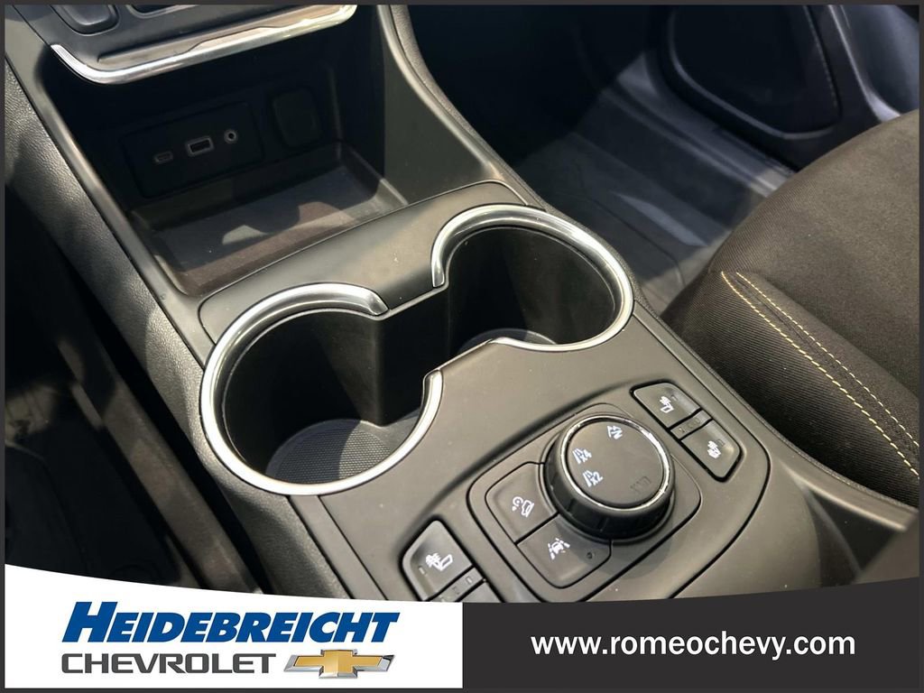 Certified 2021 GMC Terrain SLE w/ Driver Convenience Package AWD/4WD image 25