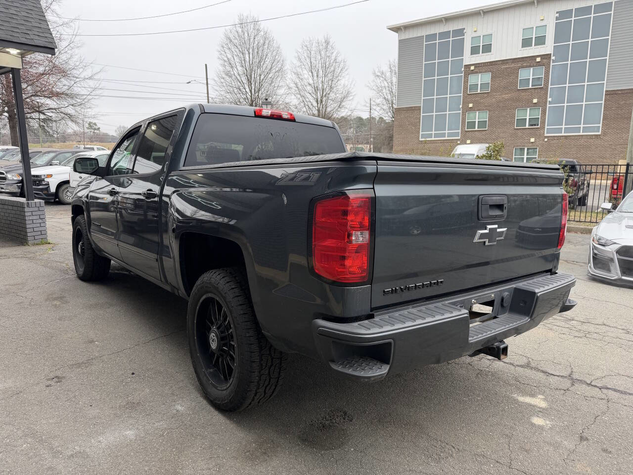 Used 2017 Chevrolet Silverado 1500 LT w/ All Star Edition image 5