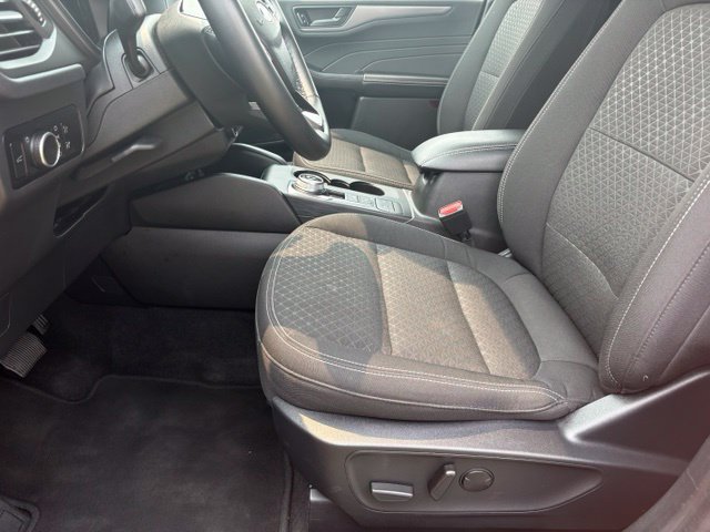Used 2024 Ford Escape Active AWD/4WD image 10