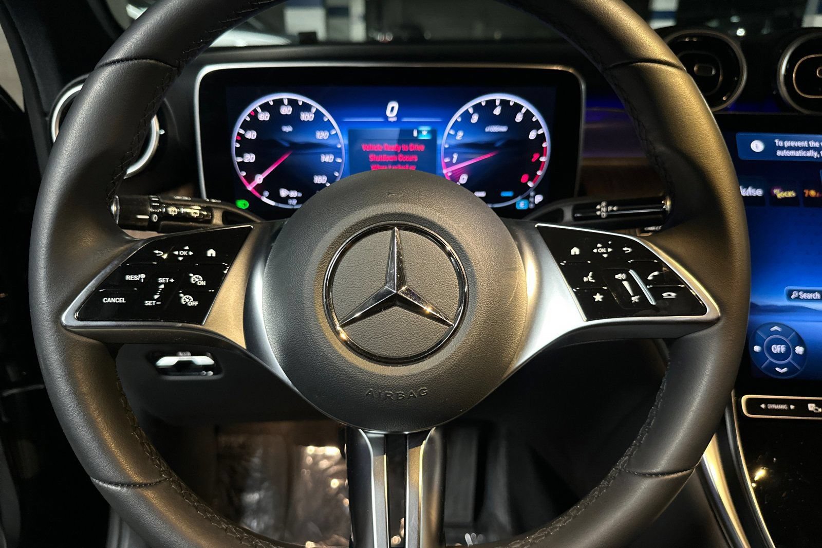 Certified 2026 Mercedes-Benz GLC 300 4MATIC image 29