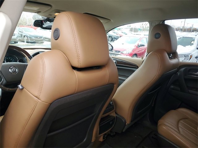 Used 2017 Buick Enclave Premium image 12
