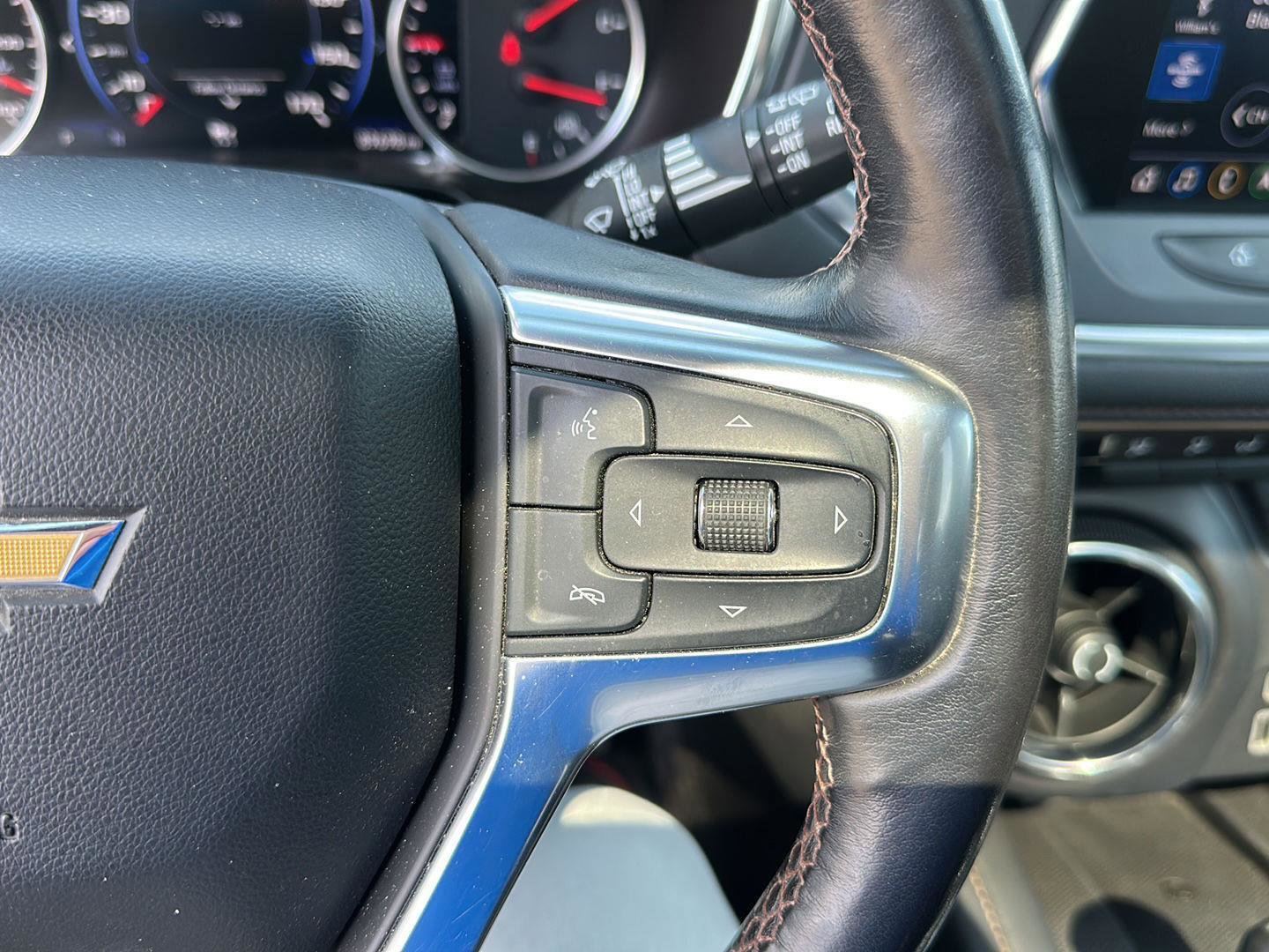 Used 2020 Chevrolet Blazer Premier w/ Driver Confidence II Package image 15