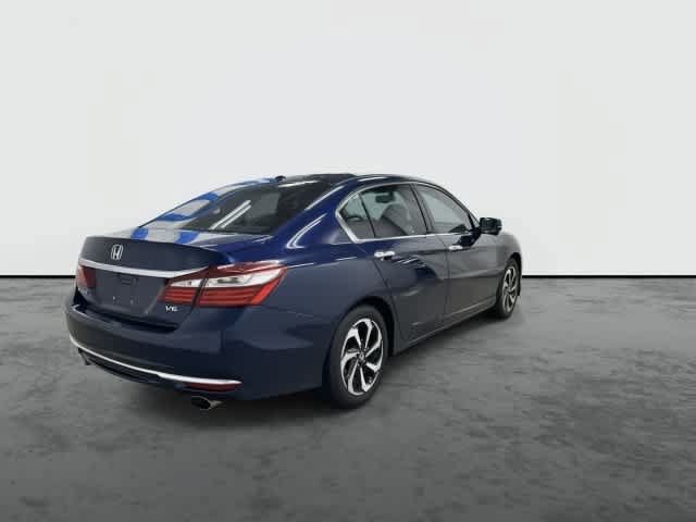 Used 2017 Honda Accord EX-L image 3