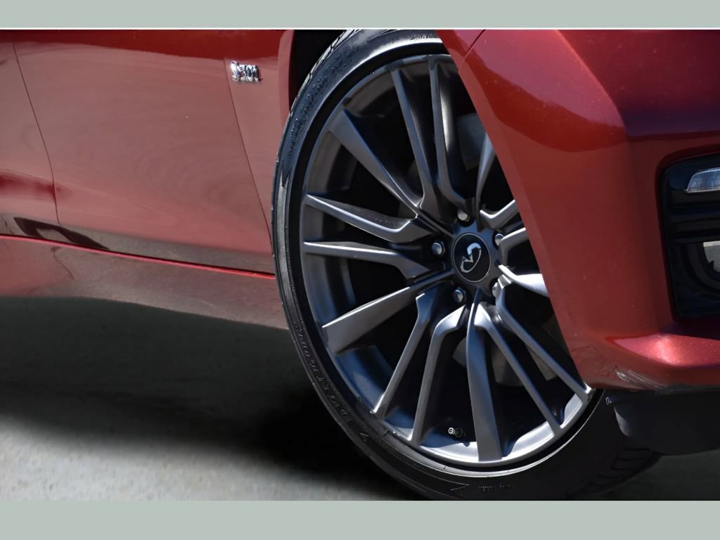 Used 2016 INFINITI Q50 Red Sport 400 AWD/4WD image 10