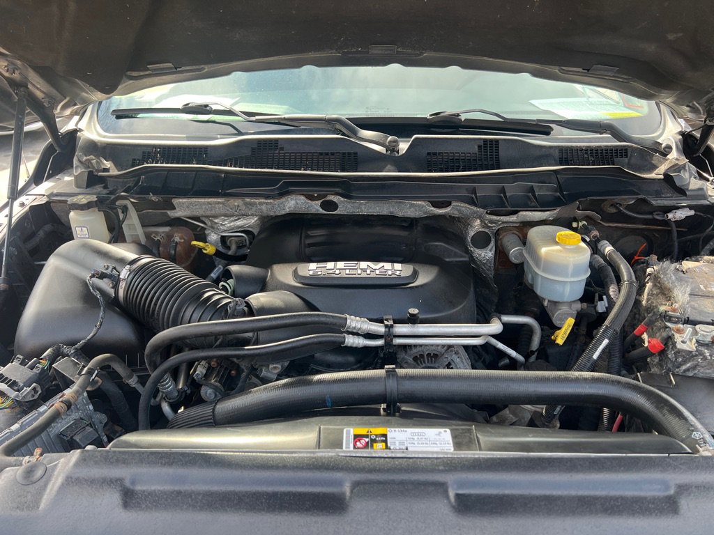 Used 2014 RAM 2500 Tradesman w/ Chrome Appearance Group image 33