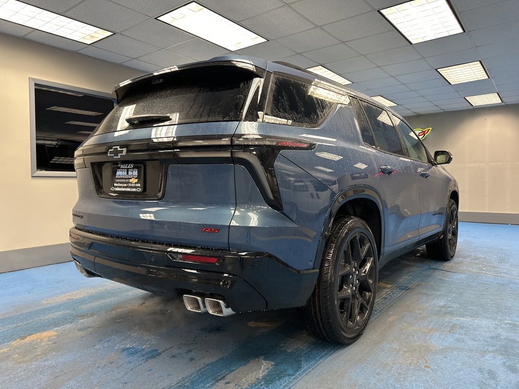 New 2026 Chevrolet Traverse RS w/ LPO, Floor Liner Package image 3