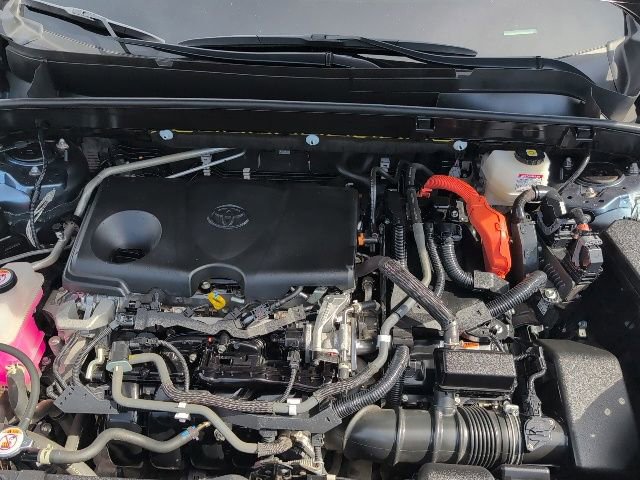 Used 2021 Toyota Venza LE AWD/4WD image 21