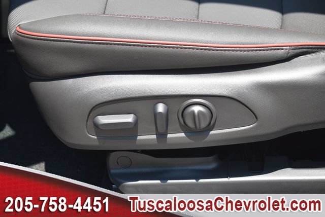 New 2026 Chevrolet TrailBlazer RS w/ Convenience Package FWD image 16