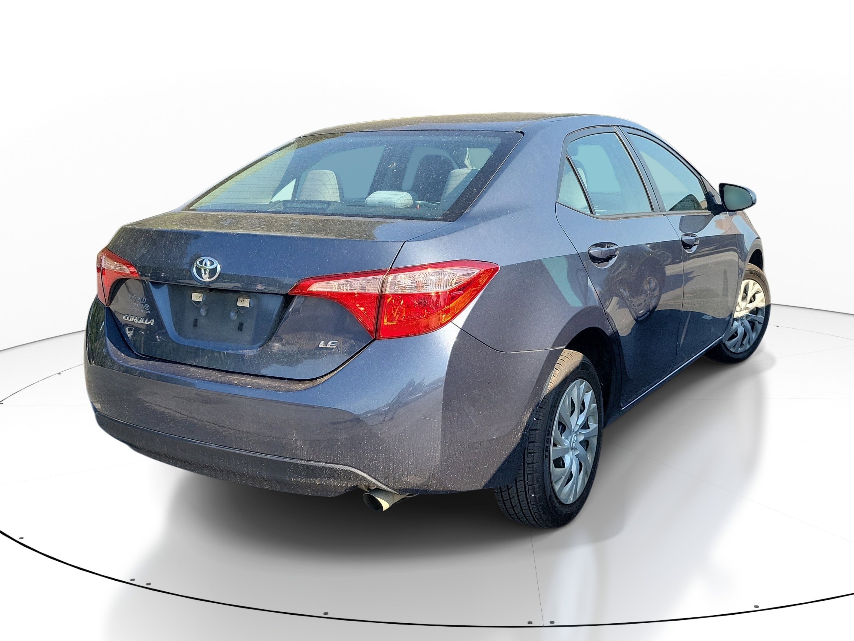 Used 2018 Toyota Corolla LE FWD image 6