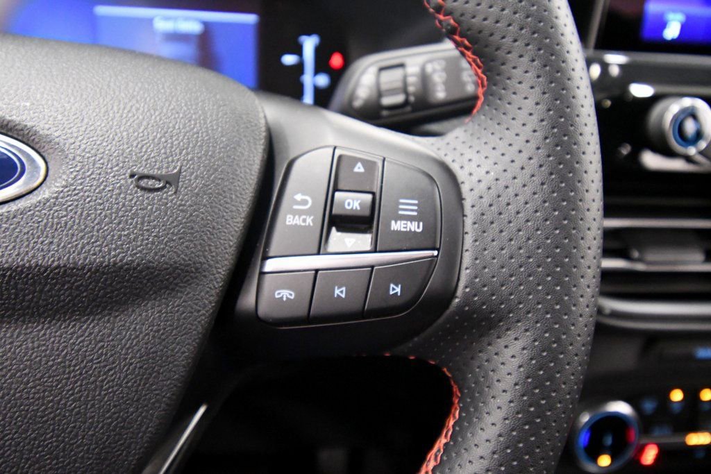 Used 2025 Ford Escape ST-Line Select image 22