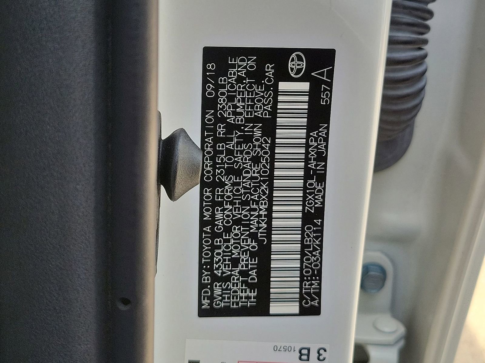 Used 2019 Toyota C-HR Limited image 35