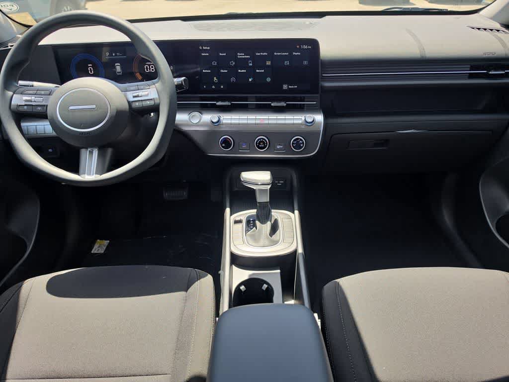 New 2027 Hyundai Kona SE FWD image 18