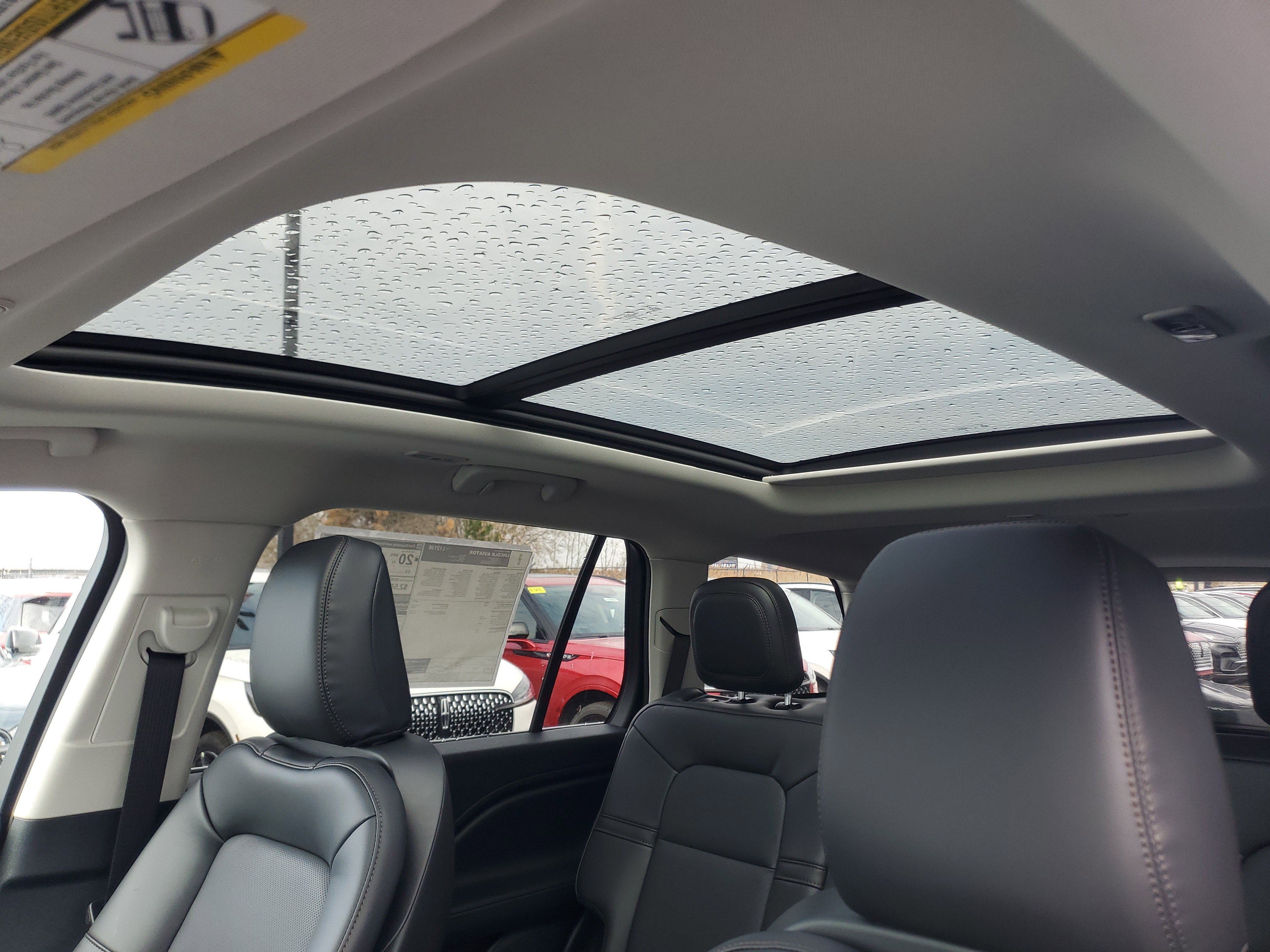 New 2026 Lincoln Aviator AWD image 10