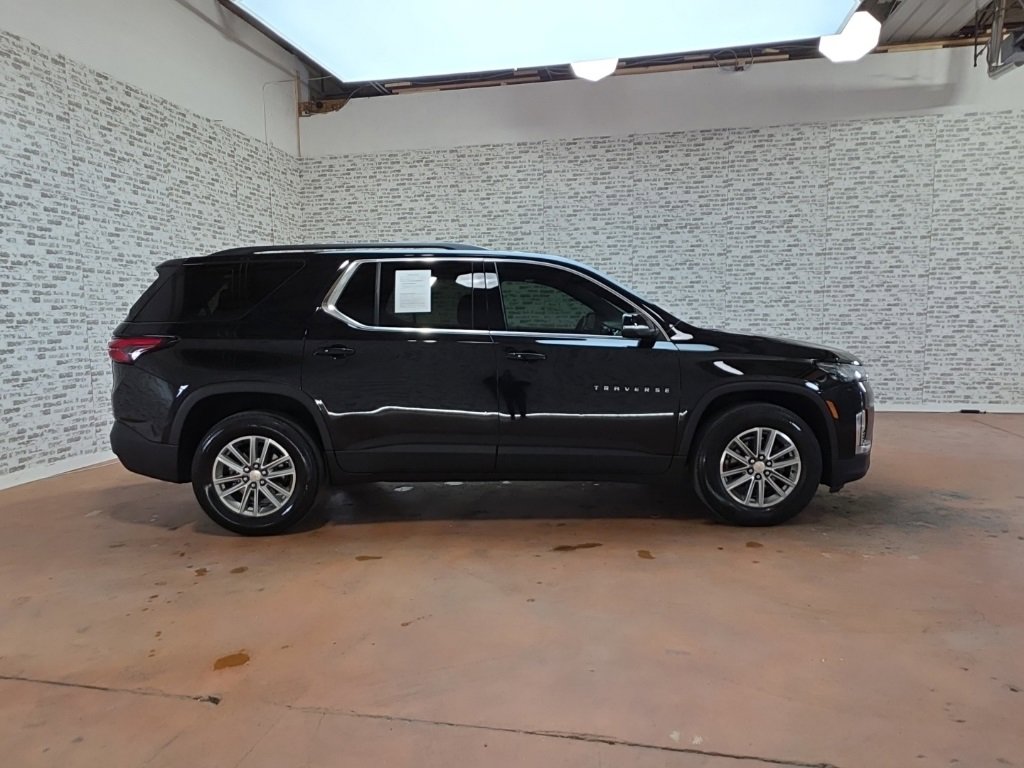 Used 2023 Chevrolet Traverse LT image 6