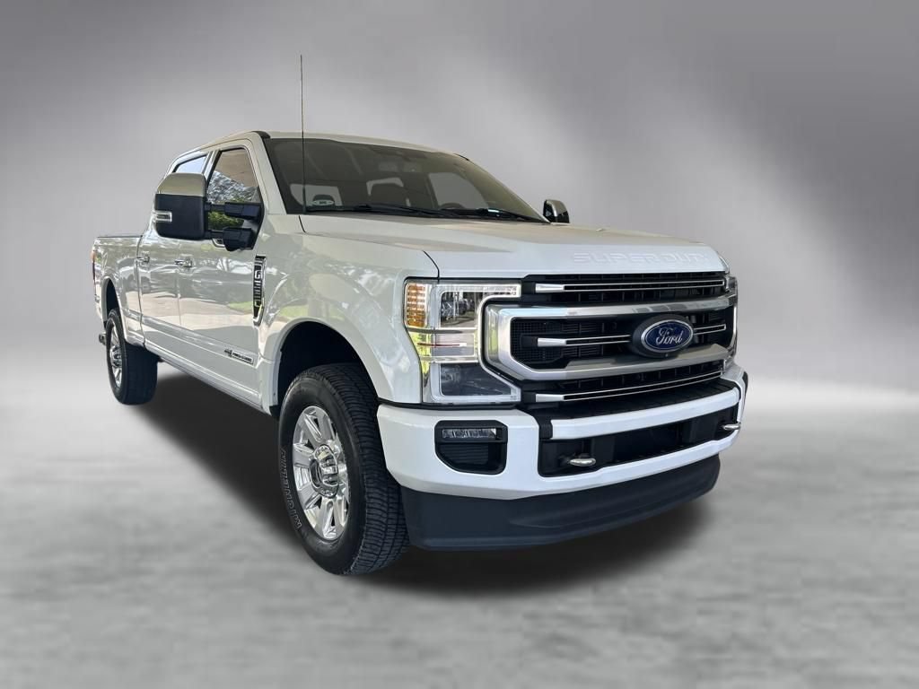 Used 2022 Ford F350 Platinum w/ FX4 Off-Road Package AWD/4WD image 2