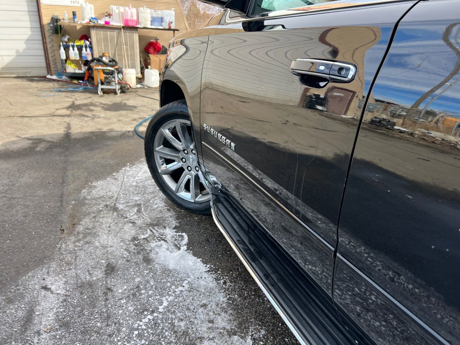 Used 2019 Chevrolet Suburban Premier image 39