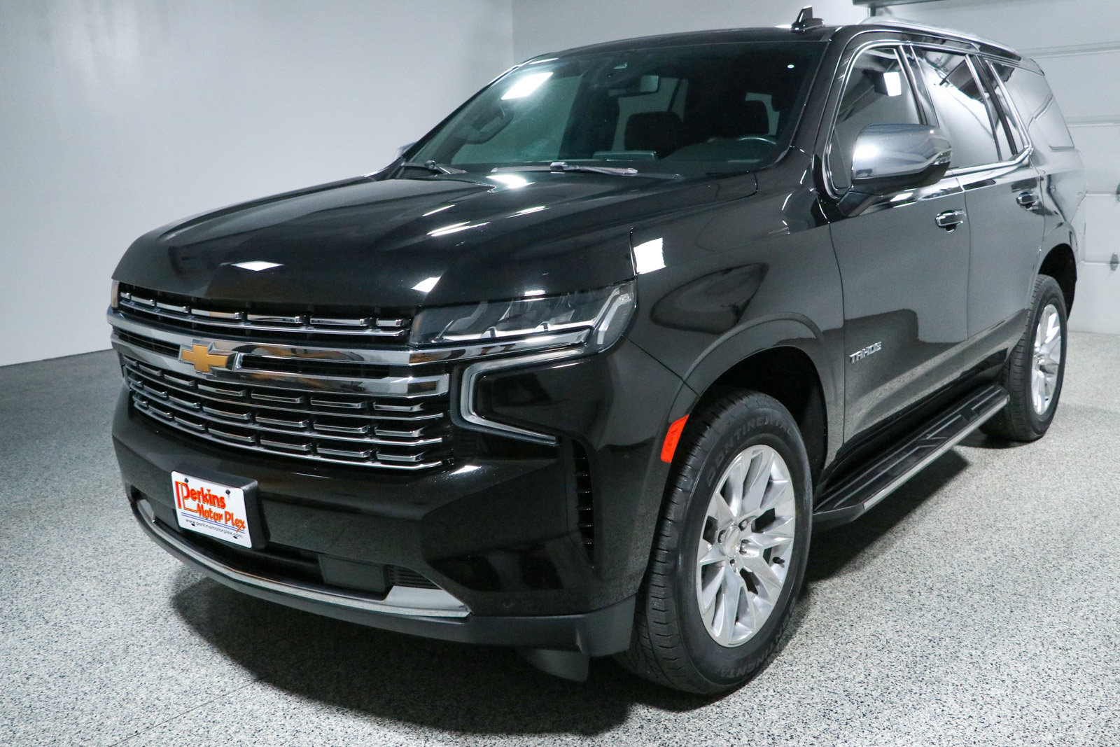 Used 2021 Chevrolet Tahoe Premier AWD/4WD image 36