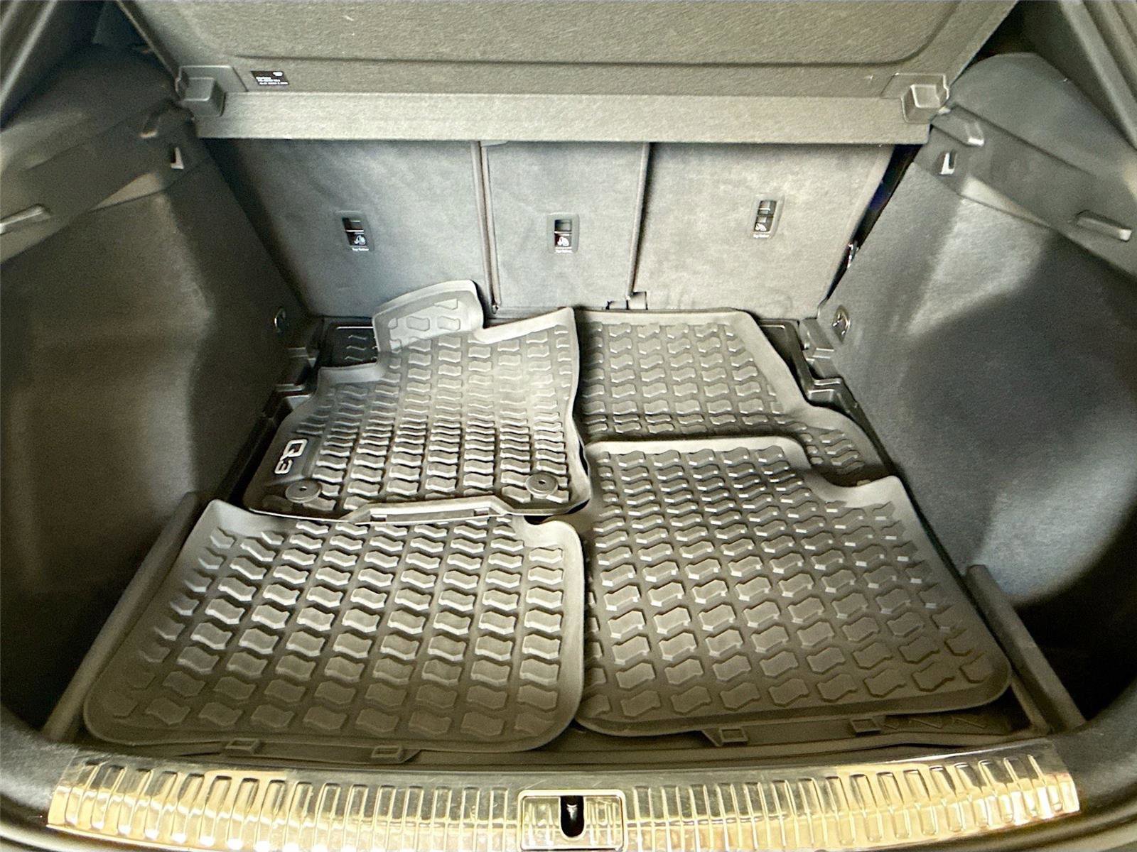 Certified 2022 Audi Q3 2.0T Premium Plus w/ Premium Plus Package AWD/4WD image 26