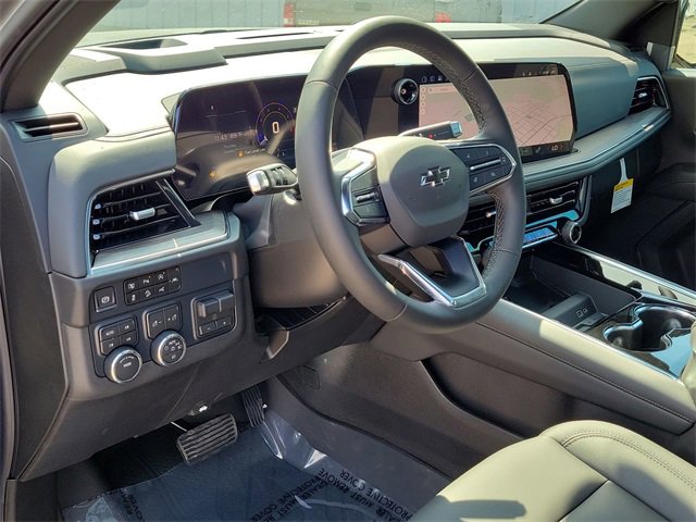 New 2026 Chevrolet Suburban Z71 image 10