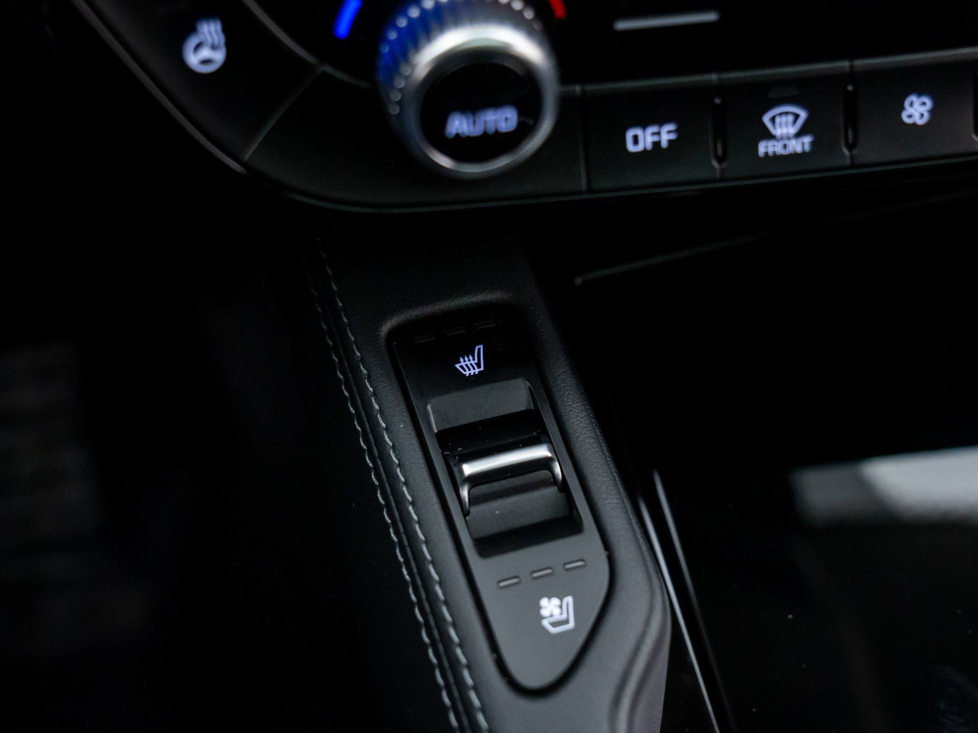 Used 2023 Kia Telluride SX image 22