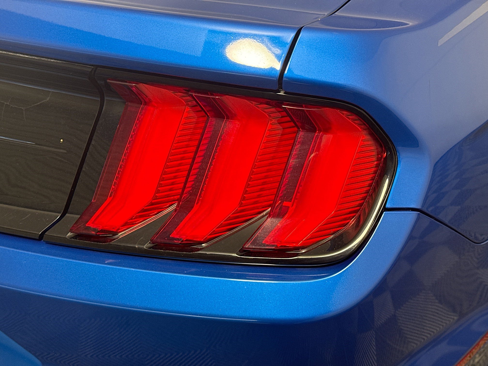 Used 2019 Ford Mustang EcoBoost w/ Wheel & Stripe Package image 32