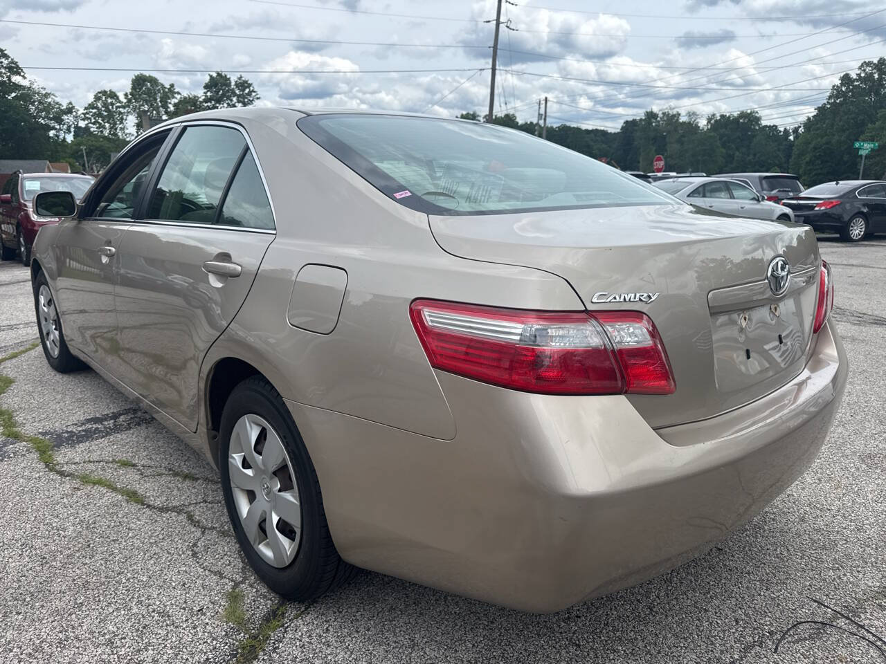 Used 2009 Toyota Camry LE FWD image 21