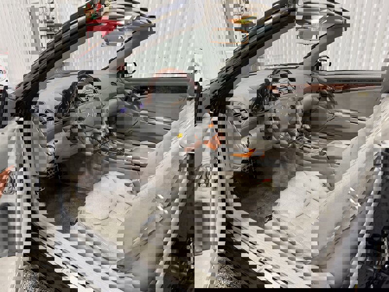 Used 2003 Mercedes-Benz SL 500 image 6