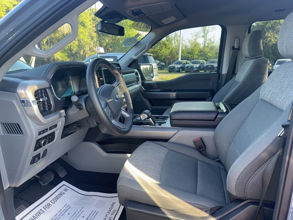 Used 2023 Ford F150 Lightning XLT image 8