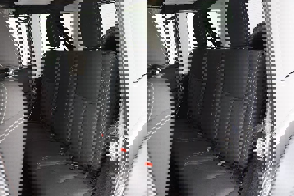 Used 2017 Jeep Wrangler Unlimited Rubicon w/ Dual Top Group image 16