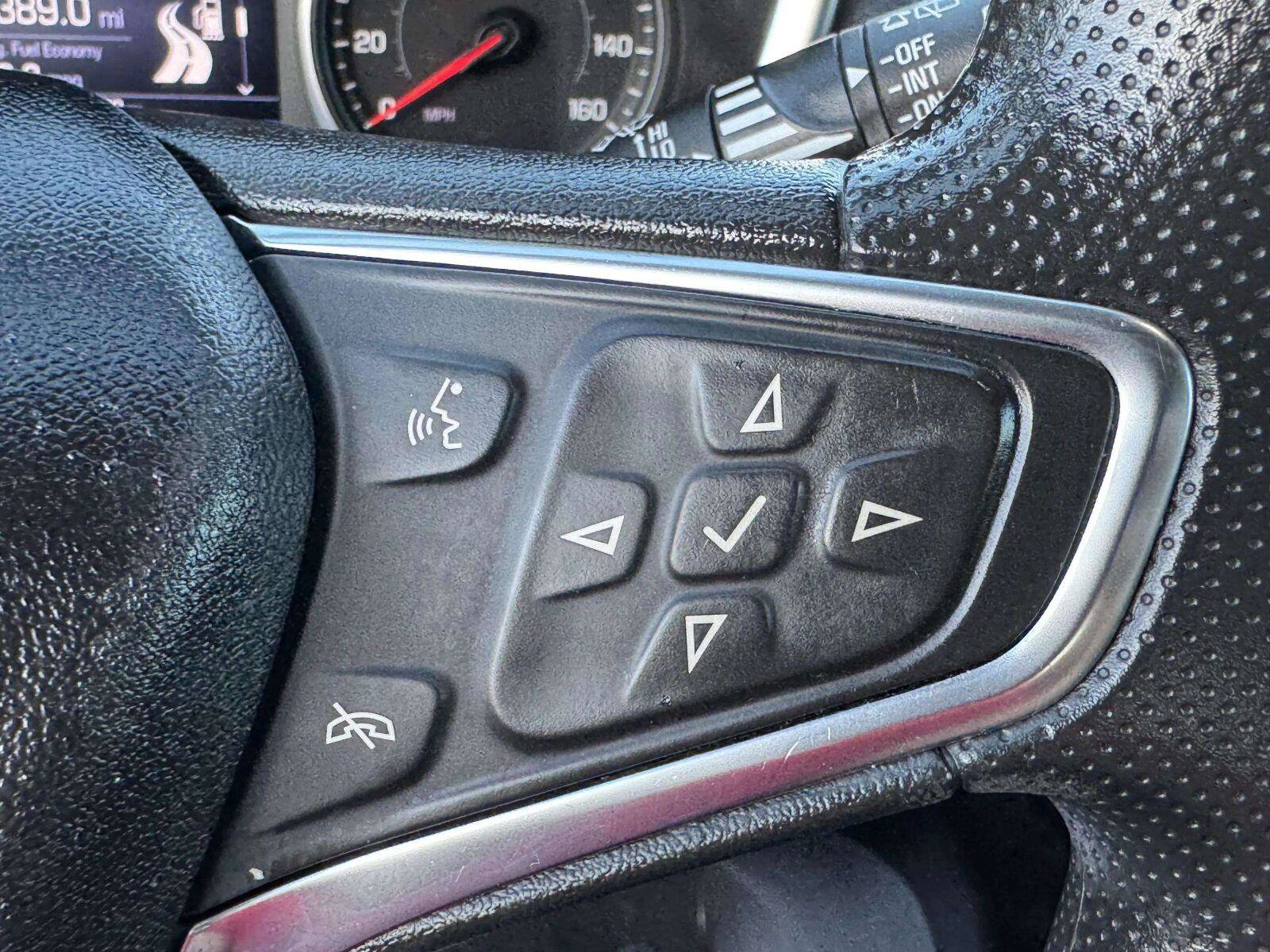 Used 2021 Chevrolet Equinox LT AWD/4WD image 25